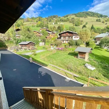 Cozy And Beautiful In Апартаменти